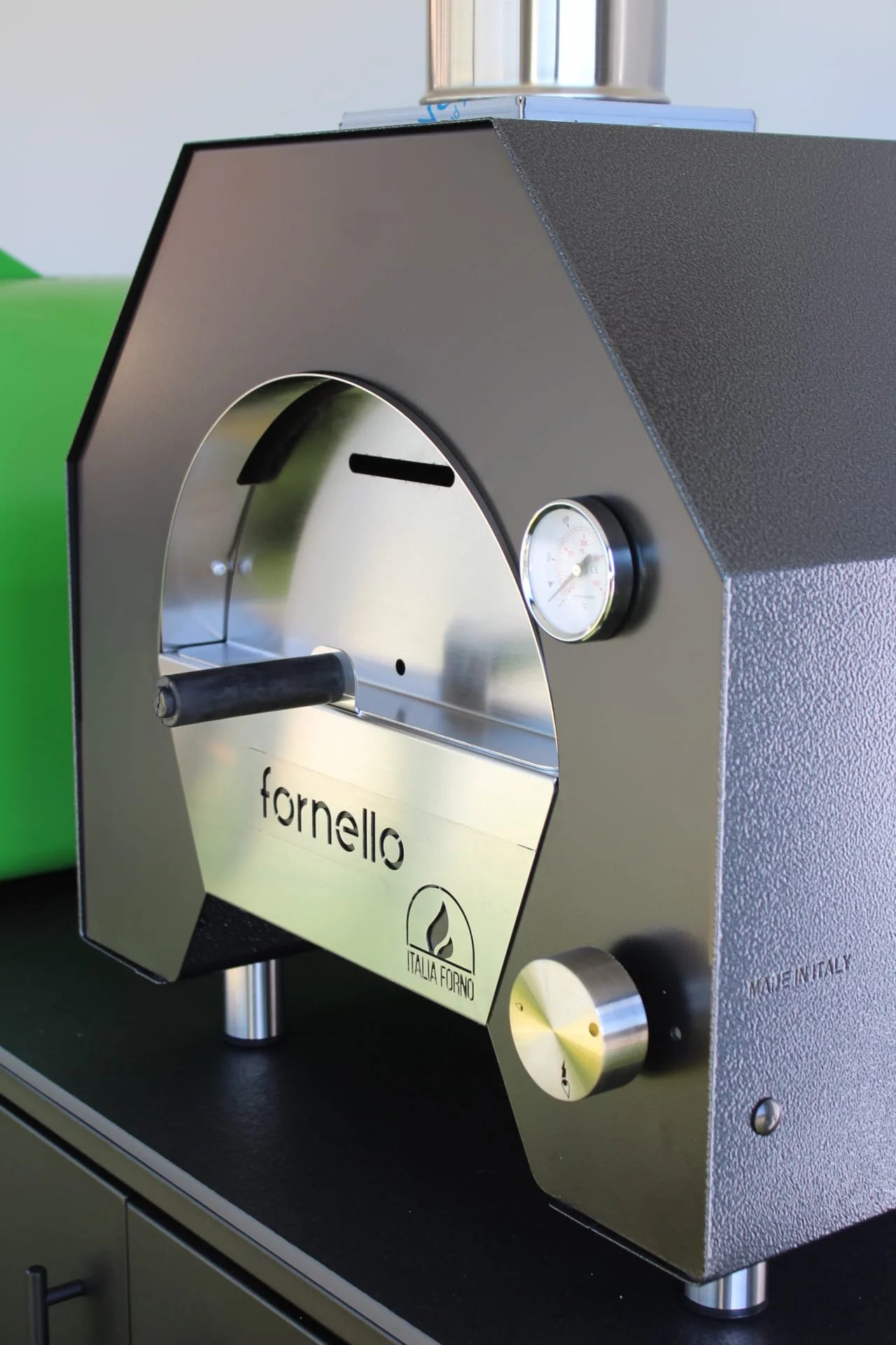 ItaliaForno Fornello Compact Gas Pizza Oven