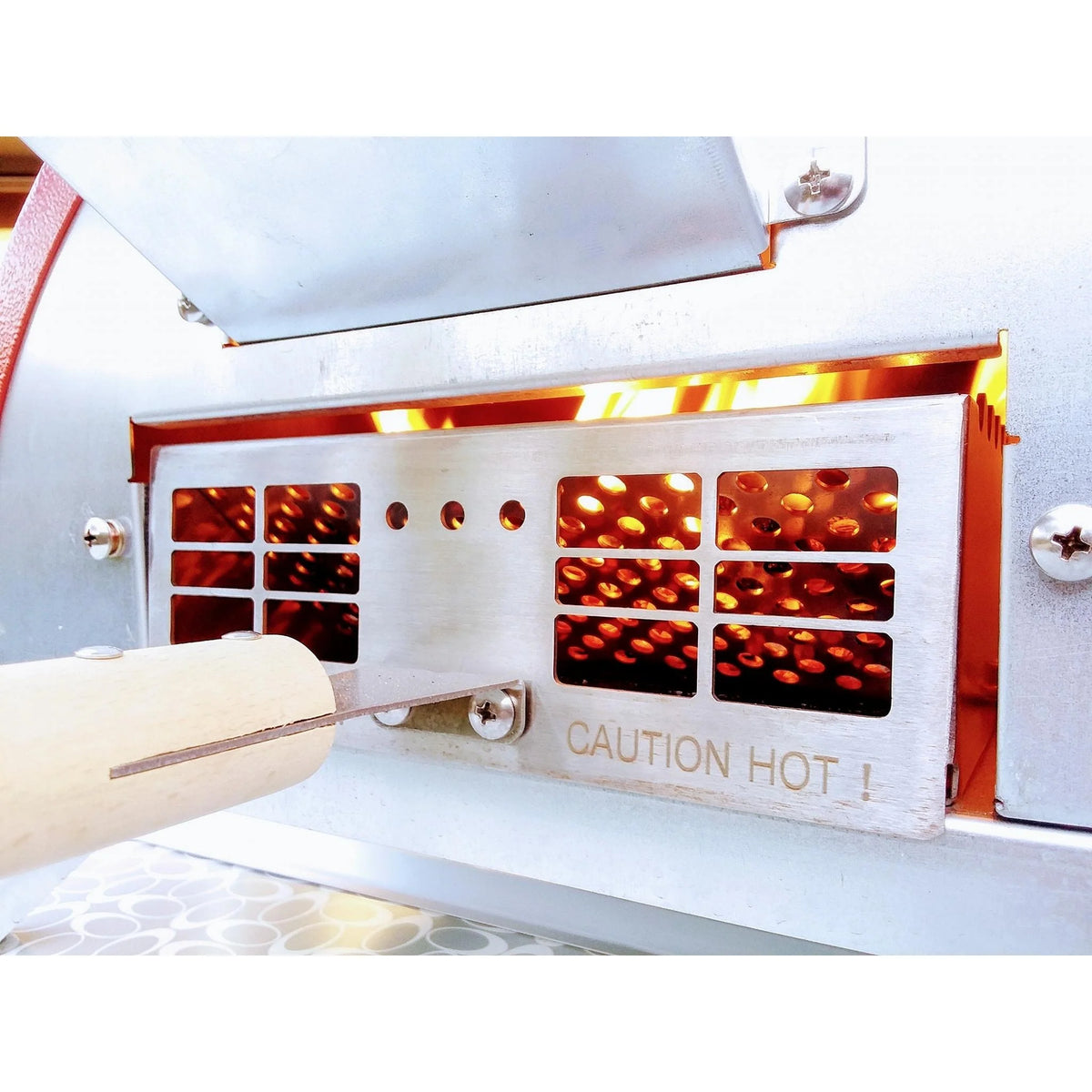 Le Peppe Portable Eco Wood-Fired Oven w/Deluxe Peel - Red